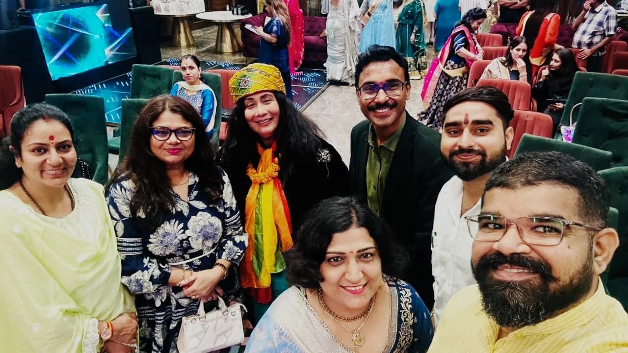 Adarshh Panndey with his numerology students